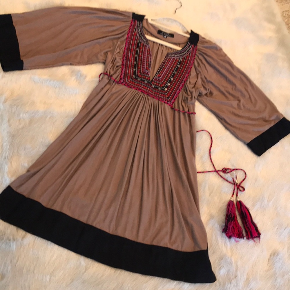 TBags Taupe Knit Dress- Size Medium